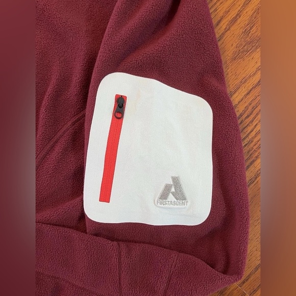 Eddie Bauer First Agent Sweatshirt Womens Large Maroon Fleece Zip Up Outdoors - Picture 6 of 8